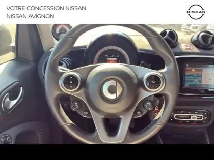 Photo 7 Smart Fortwo  Coupe EQ 82ch prime