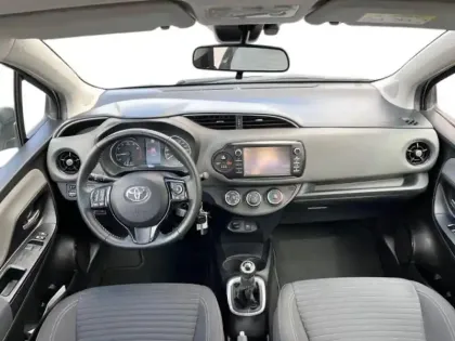 Photo 9 Toyota Yaris  70 VVT-i Ultimate 5p