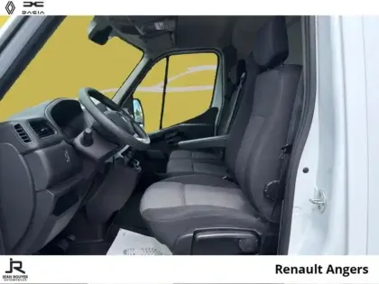 Photo 12 Renault Master  Fg F3500 L3H3 2.3 Blue dCi 135ch Confort Euro6E