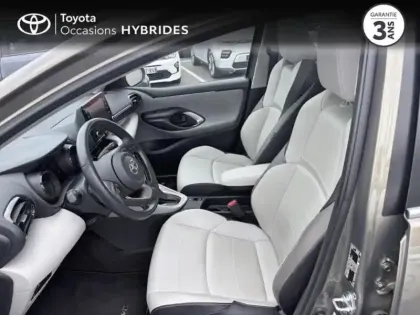 Photo 5 Toyota Yaris  116h Iconic 5p