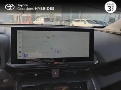 Photo 13 Toyota C-HR  2.0 Hybride Rechargeable 225ch Design MY25