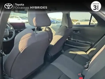 Photo 11 Toyota C-HR  2.0 Hybride Rechargeable 225ch Design MY25