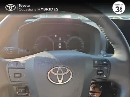 Photo 12 Toyota C-HR  2.0 Hybride Rechargeable 225ch Design MY25