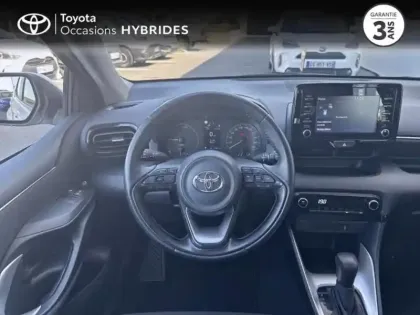 Photo 8 Toyota Yaris  116h Dynamic 5p MY22