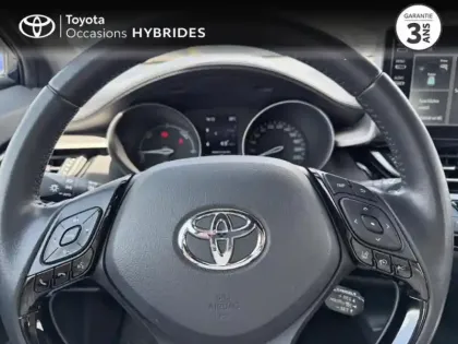 Photo 7 Toyota C-HR  1.8 Hybride 122ch Dynamic Ultimate E-CVT
