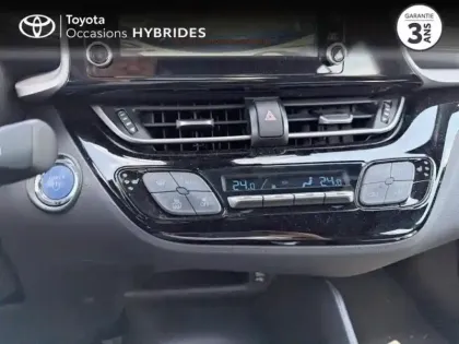 Photo 11 Toyota C-HR  1.8 Hybride 122ch Dynamic Ultimate E-CVT