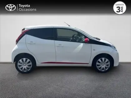 Photo 8 Toyota Aygo  1.0 VVT-i 72ch x-play 5P MY19