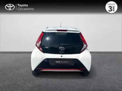 Photo 12 Toyota Aygo  1.0 VVT-i 72ch x-play 5P MY19