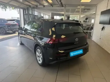 Photo 7 Volkswagen Golf  1.5 eTSI EVO2 116ch Life Plus DSG7