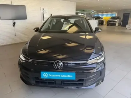 Photo 6 Volkswagen Golf  1.5 eTSI EVO2 116ch Life Plus DSG7