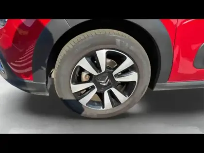 Photo 8 Citroën C3  1.2 PureTech 110ch S&S Shine 120-123g