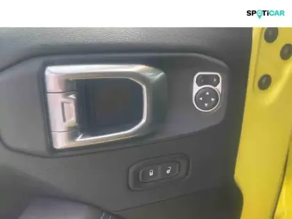 Photo 13 Jeep Wrangler  Unlimited 2.0 T 380ch 4xe Rubicon Rock-Trac MY23