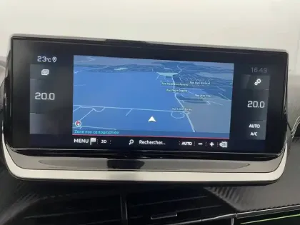 Photo 19 Peugeot 2008  PureTech 130 S&S EAT8