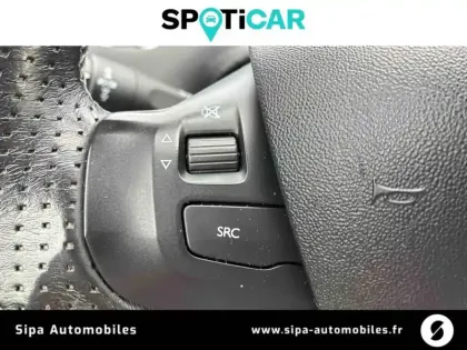 Photo 23 Peugeot 2008  BlueHDi 120ch S&S EAT6