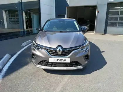 Photo 7 Renault Captur  E-Tech full hybrid 145