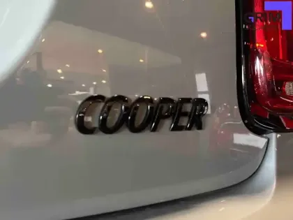 Photo 33 Mini Mini Hatch 5 Portes Cooper 136 ch DKG7