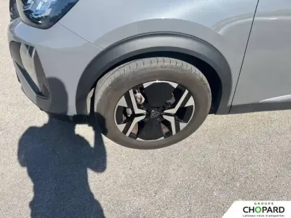 Photo 12 Peugeot 2008  PureTech 100 S&S BVM6