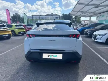 Photo 29 Peugeot 3008  Hybrid 136 e-DCS6