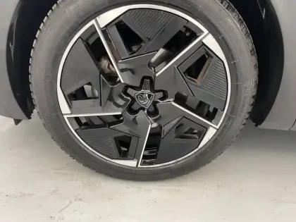 Photo 16 Peugeot 408  PureTech 130 ch S&S EAT8