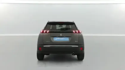 Photo 12 Peugeot 2008  BlueHDi 110 S&S BVM6
