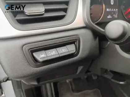 Photo 15 Renault Captur  TCe 90