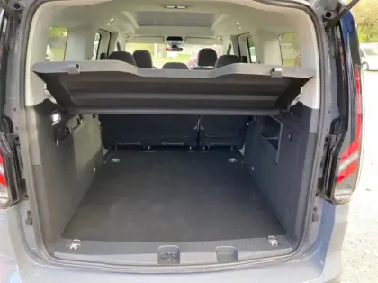 Photo 10 Ford Tourneo Connect Grd 1.5 EcoBoost 114ch Titanium