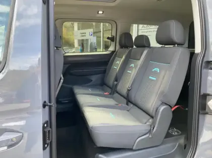Photo 8 Ford Tourneo Connect Grd 1.5 EcoBoost 114ch Titanium