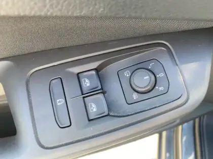 Photo 5 Ford Tourneo Connect Grd 2.0 EcoBlue 122ch Active