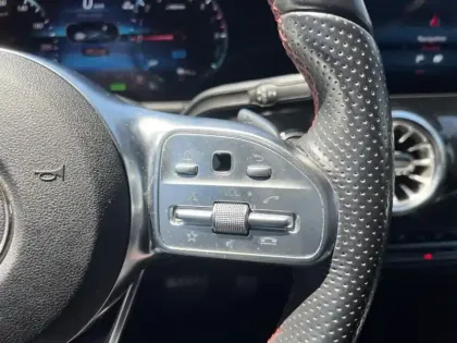 Photo 14 Mercedes GLA 250 e AMG Line