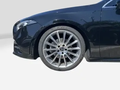 Photo 8 Mercedes Classe A 180 d AMG Line