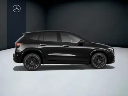 Photo 16 Mercedes GLA 200 d AMG Line