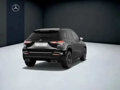 Photo 21 Mercedes GLA 200 d AMG Line