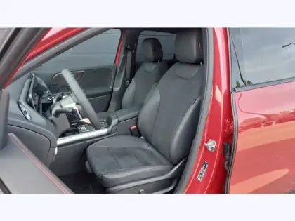 Photo 16 Mercedes GLA 200 d Edition 140