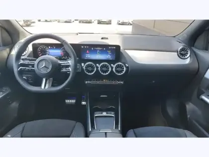 Photo 10 Mercedes GLA 200 d AMG Exclusive Design