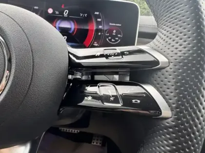 Photo 14 Mercedes Classe C  300 e Hybrid EQ Break