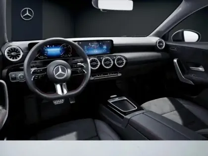 Photo 8 Mercedes Classe A 180 d AMG Line