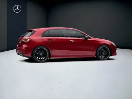 Photo 18 Mercedes Classe A 200 d AMG Line