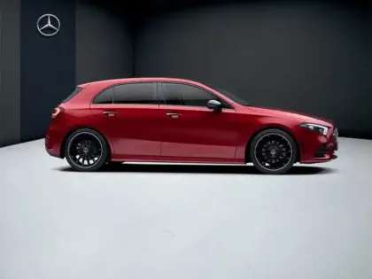 Photo 16 Mercedes Classe A 200 d AMG Line