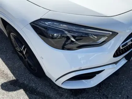 Photo 8 Mercedes GLA 200 d AMG Line