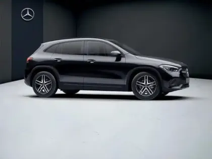 Photo 15 Mercedes GLA 200 d Progressive Line