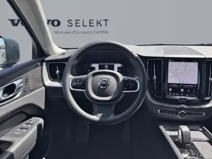 Photo 11 Volvo XC60  T6 Hybride Rechargeable 350ch Ultra Style Chrome Geartronic 8 AWD