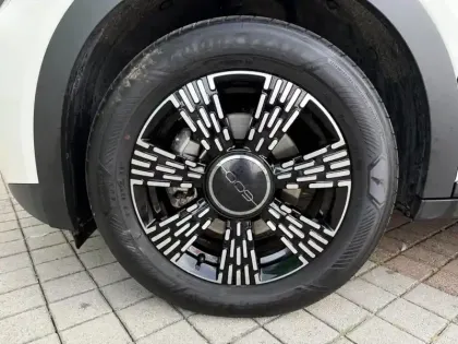 Photo 7 Fiat 600  1.2 Hybrid Turbo 145ch Pop eDCT6 Step 2