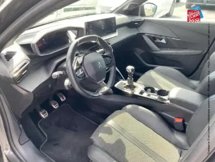 Photo 14 Peugeot 208  1.5 BlueHDi 100ch S&S GT