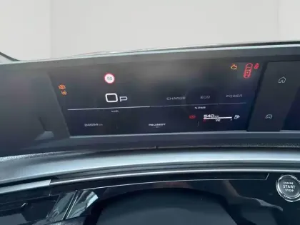 Photo 5 Peugeot 3008  1.2 Hybrid 136ch Allure e-DCS6