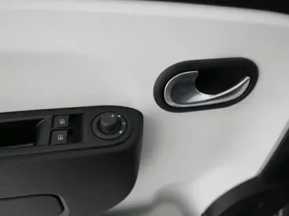 Photo 13 Renault Twingo  E-Tech Electric Zen R80 Achat Intégral - 21MY
