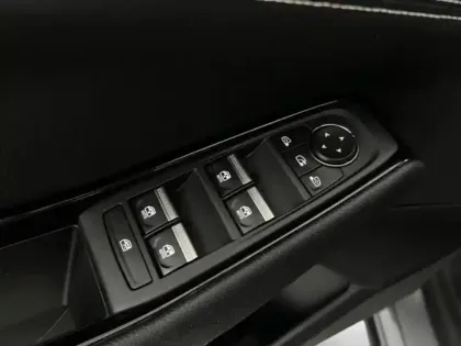 Photo 9 Renault Austral  1.2 E-Tech full hybrid 200ch Techno
