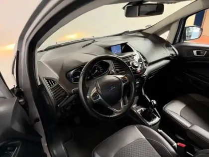 Photo 8 Ford Ecosport  1.0 EcoBoost 125 Titanium GPS Camera Clim auto