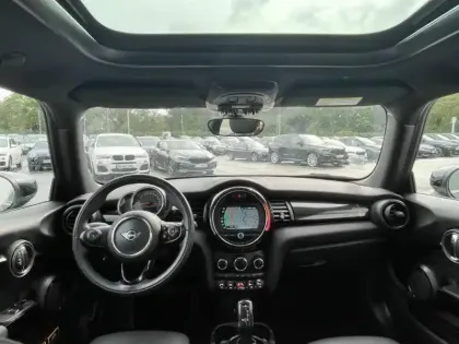 Photo 24 Mini Mini  Cooper 136ch  Edition Greenwich BVA7
