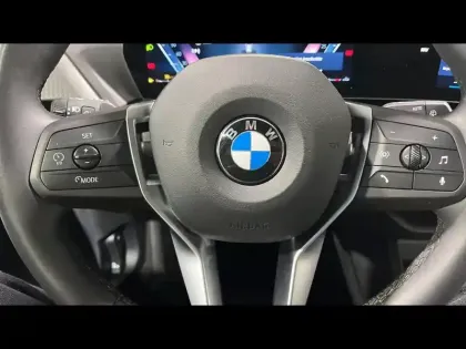 Photo 10 BMW Serie 1 Série 1 116A 122ch M Sport Design DKG7