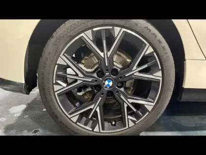 Photo 6 BMW Serie 1 Série 1 116A 122ch M Sport Design DKG7
